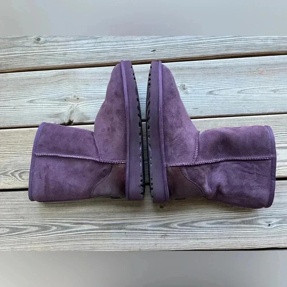 Ugg Classic Short II Metallic Port Shearling Sheepskin Women’s 9 - Picture 16 of 16